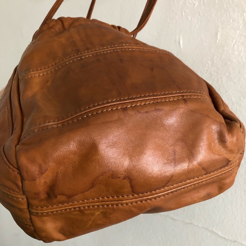 Vintage Leather Handbag - Picture 9 of 14